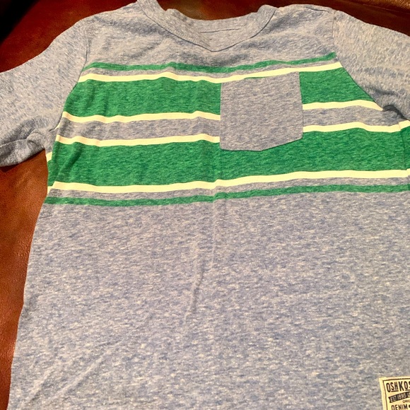 Oshkosh tshirt - Picture 1 of 2